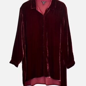 EILEEN FISHER Burgundy Velvet Classic Collar Shirt Med. Long Thigh Length